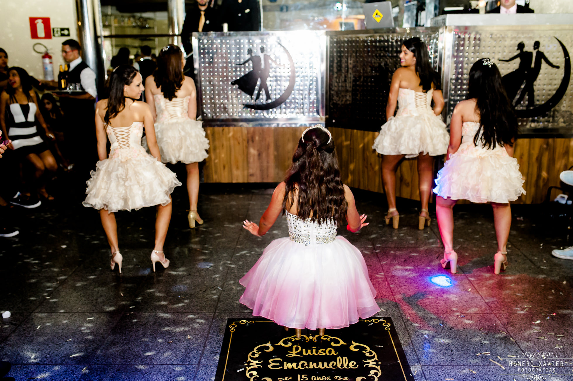 Fotografia festa aniversário Luísa de 15 anos em BH, salão de festas O Sonhador