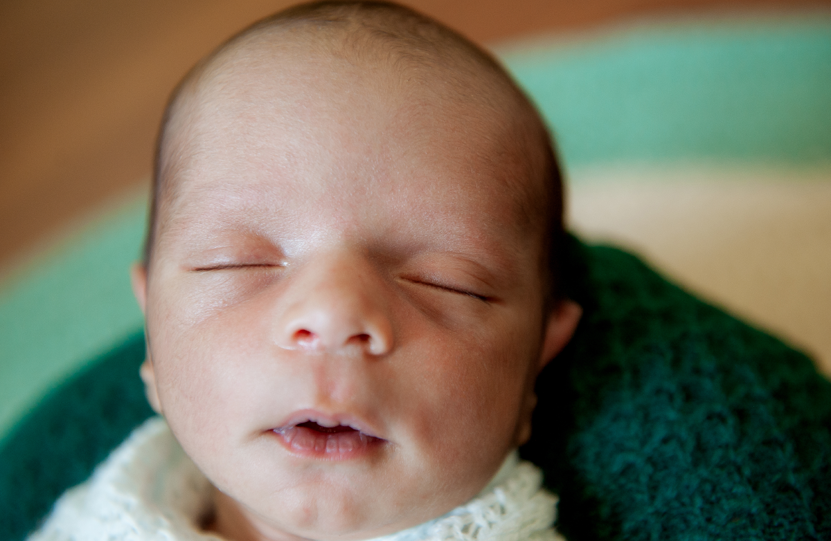 FOTOS NEWBORN EM CASA EM BH E REGIAO