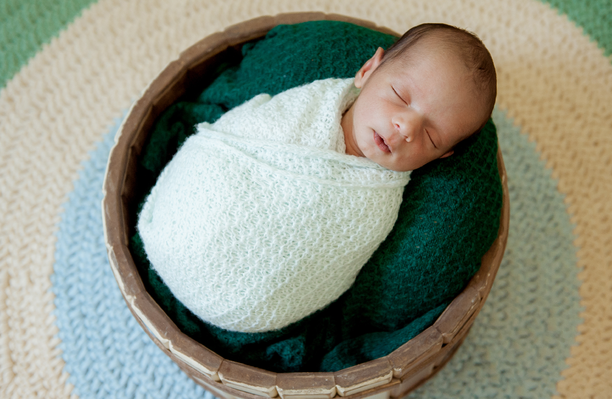 FOTOS NEWBORN EM CASA EM BH E REGIAO