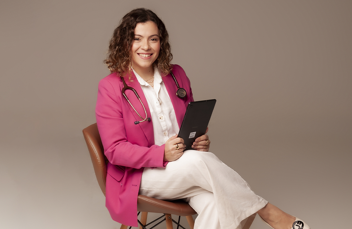 Ana | Médica