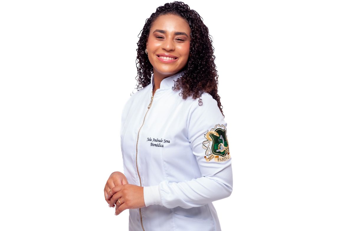 Julia Sena | Biomedicina